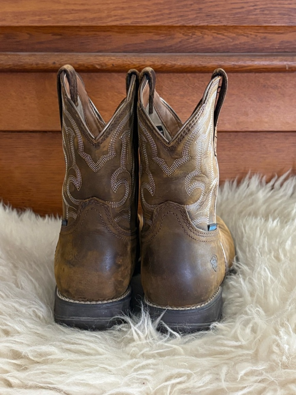 Ariat ‘Anthem Shortie II’ Waterproof Brown Leather Western Boots Like New - Picture 5 of 7